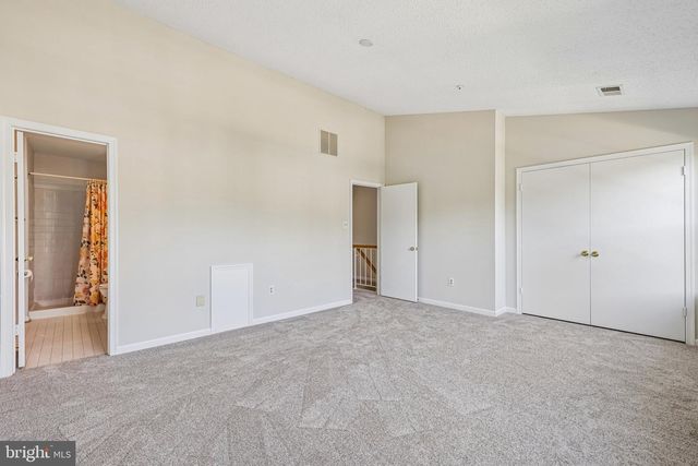 2558 AMBLING CIR, Crofton, MD 21114