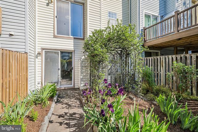 2558 AMBLING CIR, Crofton, MD 21114