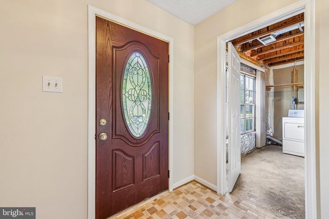 2558 AMBLING CIR, Crofton, MD 21114