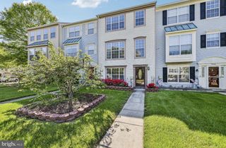 2558 AMBLING CIR, Crofton, MD 21114