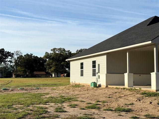 119 County Road 1725, Mt Pleasant, TX 75455
