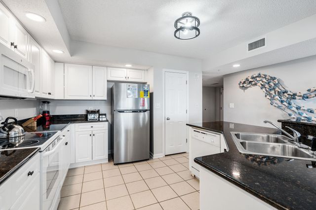 2151 Bridge View Ct Unit 2705, North Myrtle Beach, SC 29582