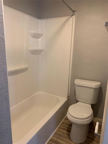 3116 Avenue L 1, Galveston, TX 77550