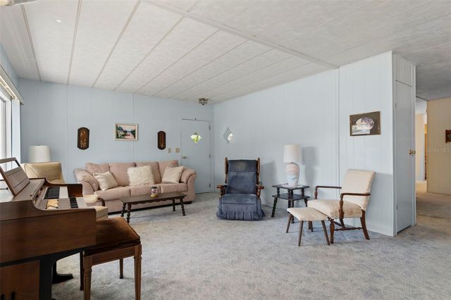 7156 FAIRLANE AVENUE, Brooksville, FL 34613