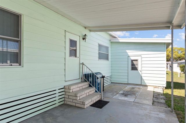 7156 FAIRLANE AVENUE, Brooksville, FL 34613