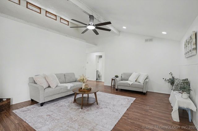 12128 E 30th Place, Tulsa, OK 74129