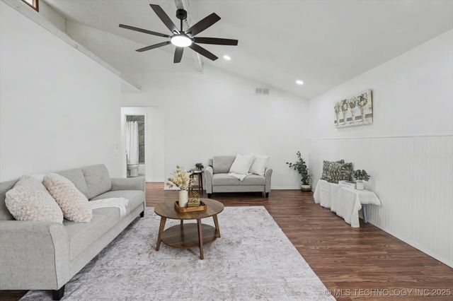 12128 E 30th Place, Tulsa, OK 74129