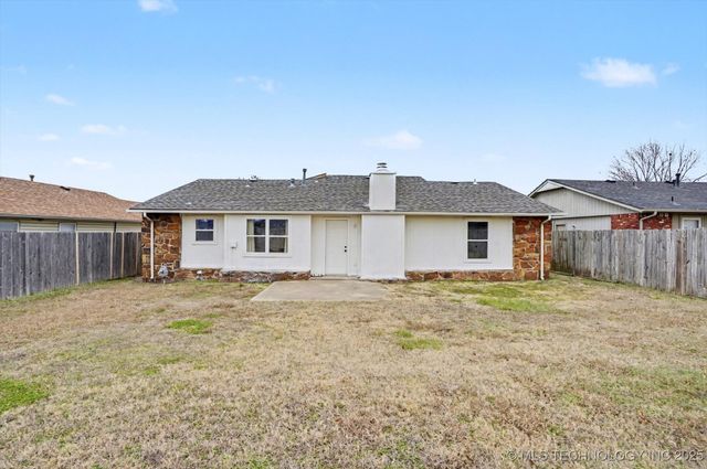 12128 E 30th Place, Tulsa, OK 74129