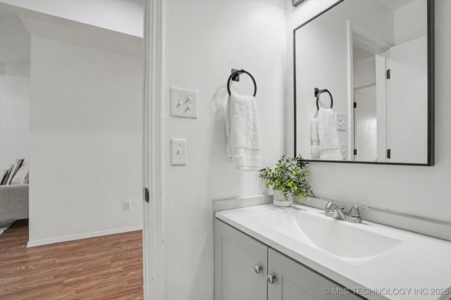 12128 E 30th Place, Tulsa, OK 74129