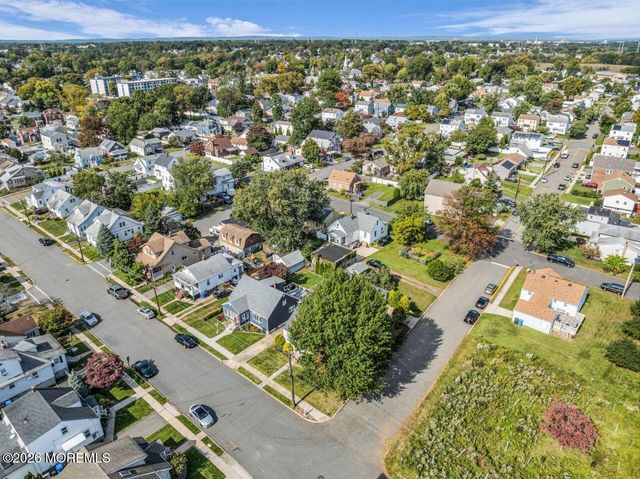 71 Claire Avenue, Woodbridge, NJ 07095