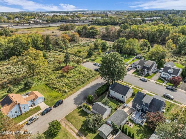 71 Claire Avenue, Woodbridge, NJ 07095