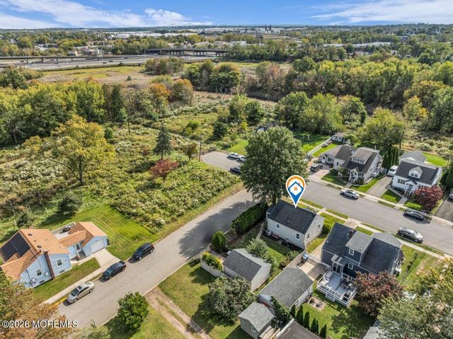 71 Claire Avenue, Woodbridge, NJ 07095