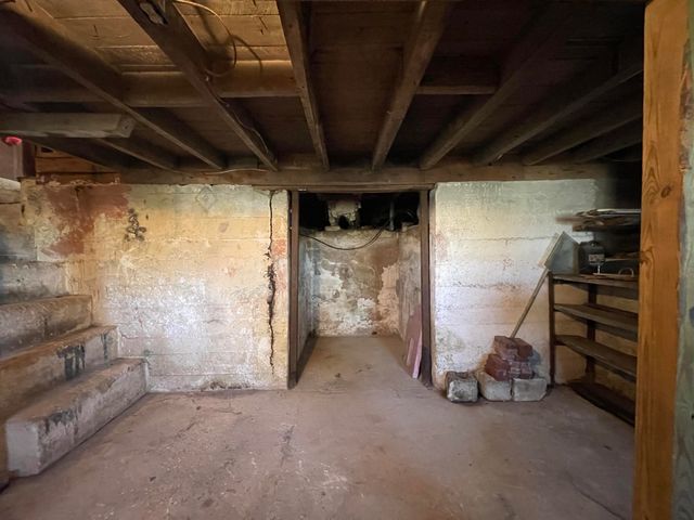 205 West Hamilton Avenue, Ava, MO 65608