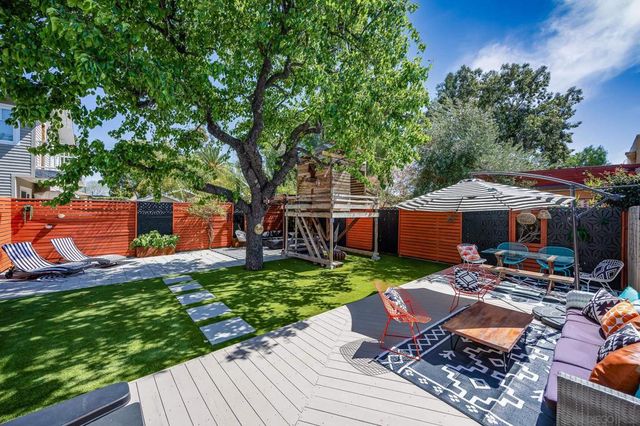 5011 E Mountain View Dr, San Diego, CA 92116