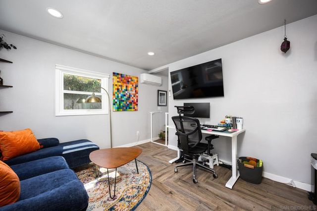 5011 E Mountain View Dr, San Diego, CA 92116