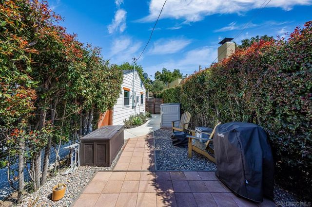 5011 E Mountain View Dr, San Diego, CA 92116