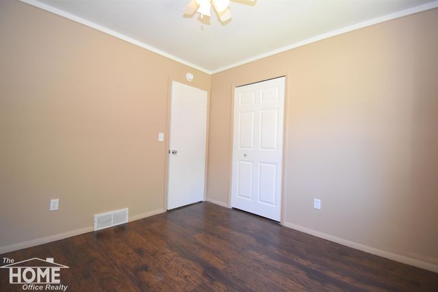 505 Wild Oak Lane, Perry, MI 48872