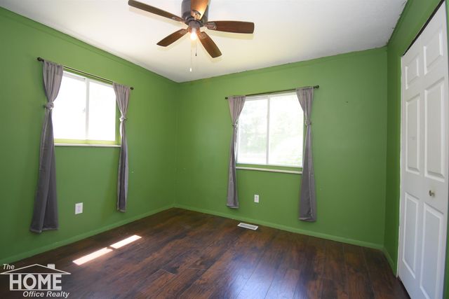 505 Wild Oak Lane, Perry, MI 48872