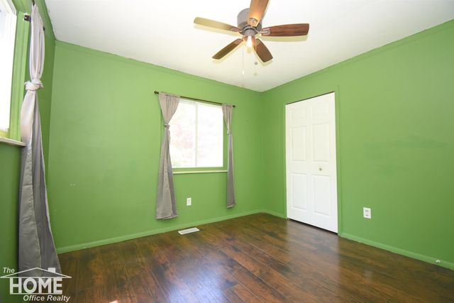 505 Wild Oak Lane, Perry, MI 48872