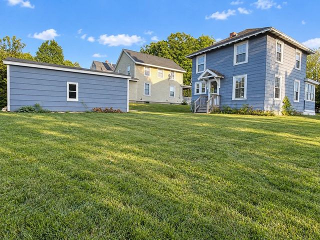 15 Whitten Street, Allenstown, NH 03275