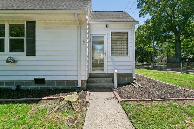 7730 Ruthven RD, Norfolk, VA 23505