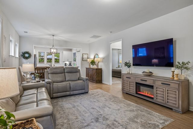 1727 Humphreys Gln, Spring Hill, TN 37174