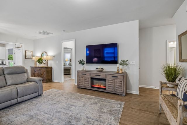 1727 Humphreys Gln, Spring Hill, TN 37174