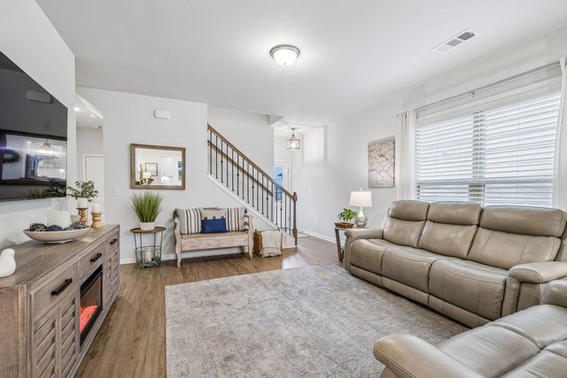 1727 Humphreys Gln, Spring Hill, TN 37174