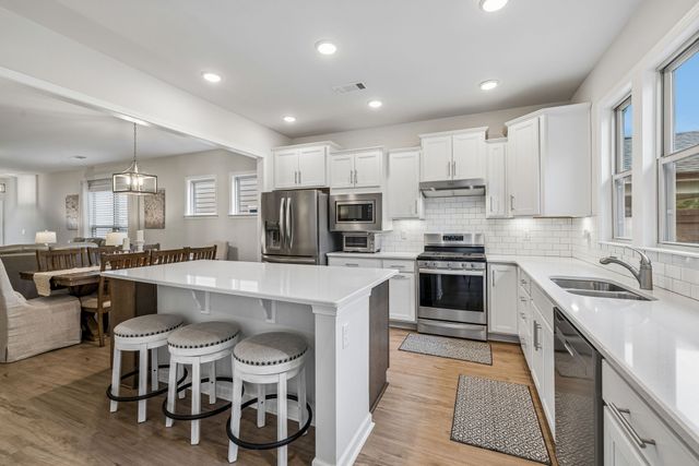 1727 Humphreys Gln, Spring Hill, TN 37174