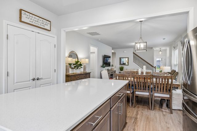 1727 Humphreys Gln, Spring Hill, TN 37174