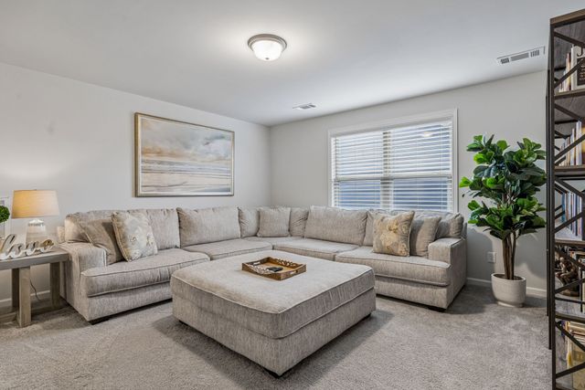 1727 Humphreys Gln, Spring Hill, TN 37174