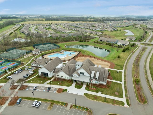 1727 Humphreys Gln, Spring Hill, TN 37174