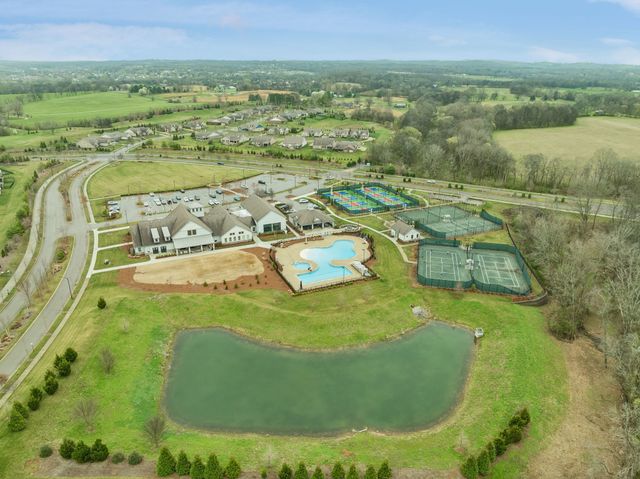 1727 Humphreys Gln, Spring Hill, TN 37174