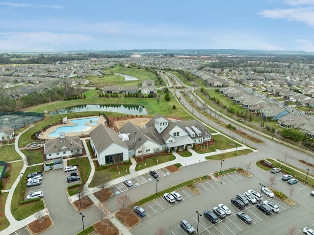 1727 Humphreys Gln, Spring Hill, TN 37174