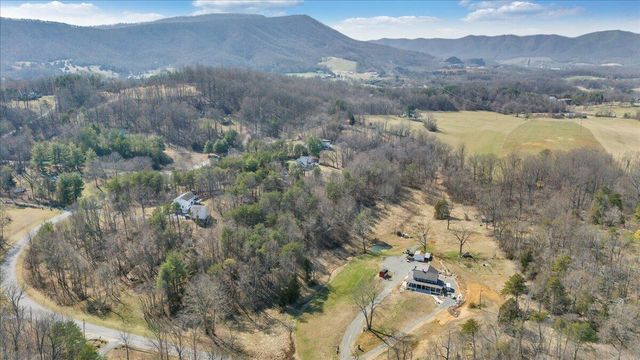 00 Woodridge RD, Troutville, VA 24175