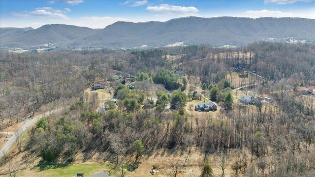 00 Woodridge RD, Troutville, VA 24175