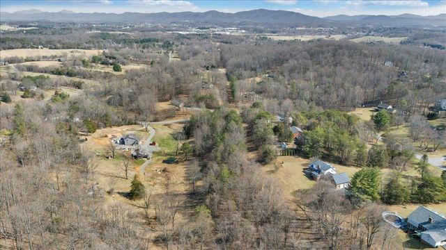 00 Woodridge RD, Troutville, VA 24175