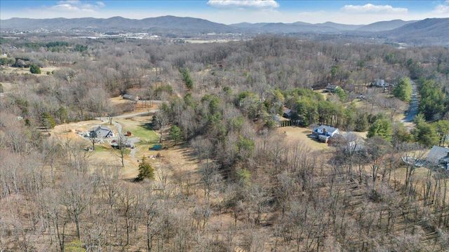 00 Woodridge RD, Troutville, VA 24175