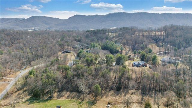 00 Woodridge RD, Troutville, VA 24175