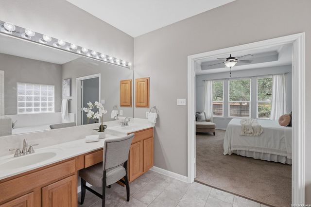 3606 Windy Ridge Ct, San Antonio, TX 78259