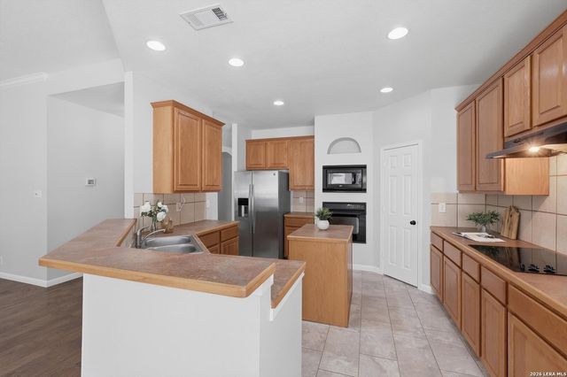 3606 Windy Ridge Ct, San Antonio, TX 78259