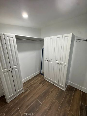 6439 Graves Avenue, Lake Balboa, CA 91605