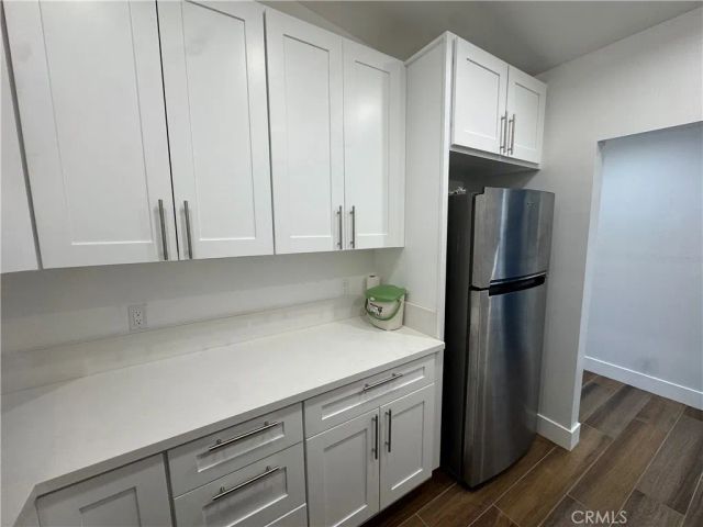 6439 Graves Avenue, Lake Balboa, CA 91605