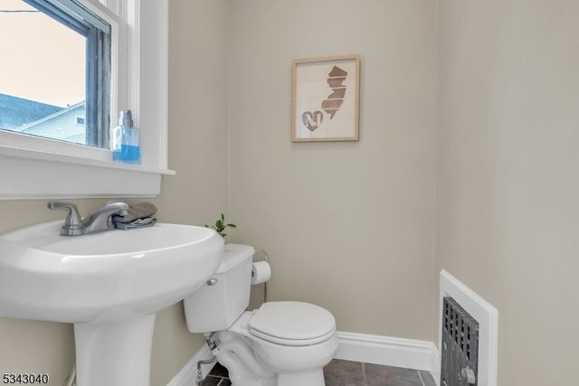 357 Tichenor Ave, South Orange Village Twp., NJ 07079