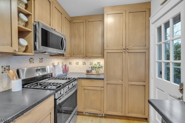 357 Tichenor Ave, South Orange Village Twp., NJ 07079