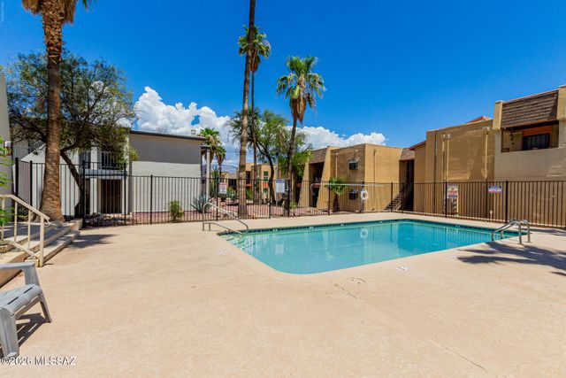 1620 N Wilmot Rd Unit D168, Tucson, AZ 85712