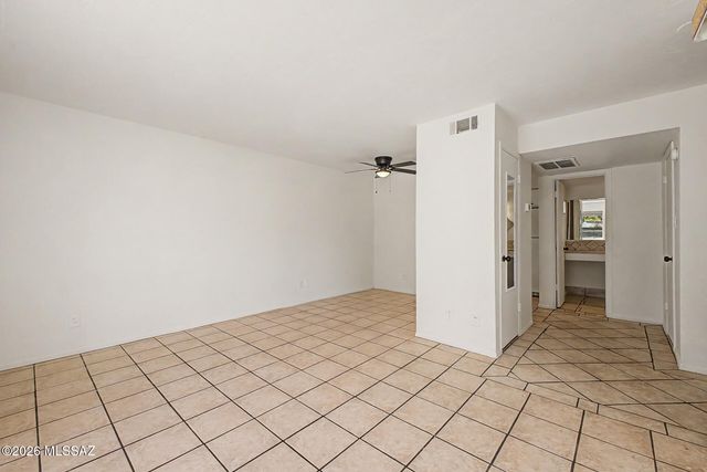 1620 N Wilmot Rd Unit D168, Tucson, AZ 85712