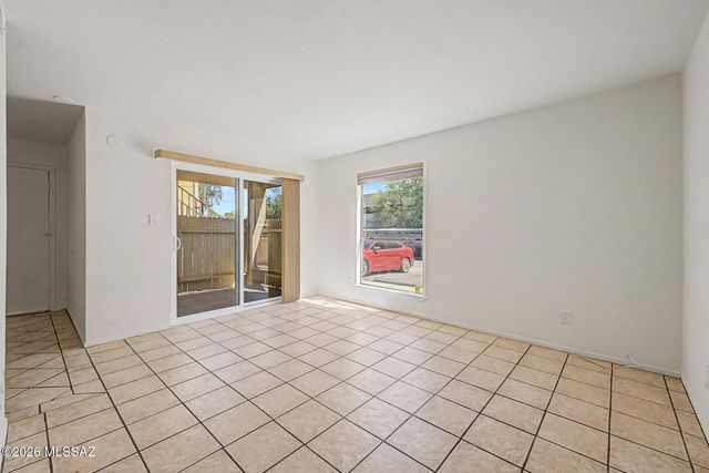 1620 N Wilmot Rd Unit D168, Tucson, AZ 85712