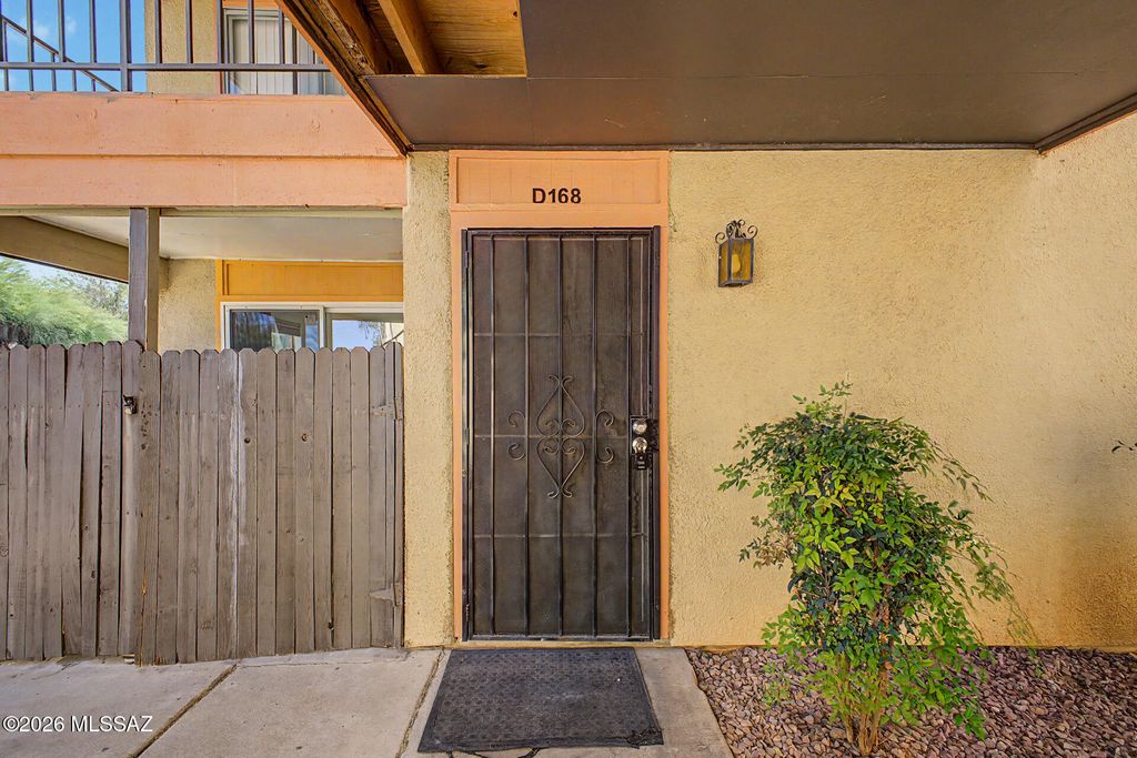 1620 N Wilmot Rd Unit D168, Tucson, AZ 85712