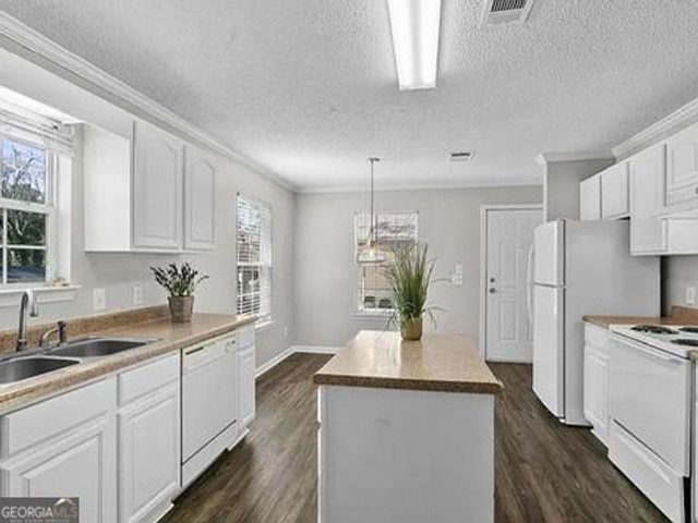 3665 Bolfair Drive NW, Atlanta, GA 30331